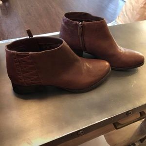 Vince Camuto booties